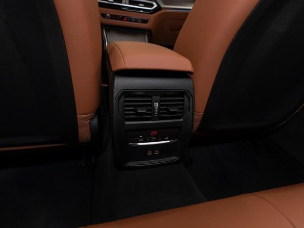 BMW 3 серии VII (G2x) Рестайлинг с пробегом 2024 года, цена 6 450 000 рублей, 9059 км, седан, Автокод Объявления