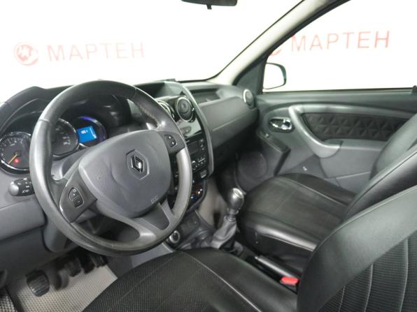 Renault Duster I Рестайлинг с пробегом 2018 года, цена 1 320 000 рублей, 136644 км, внедорожник, Автокод Объявления