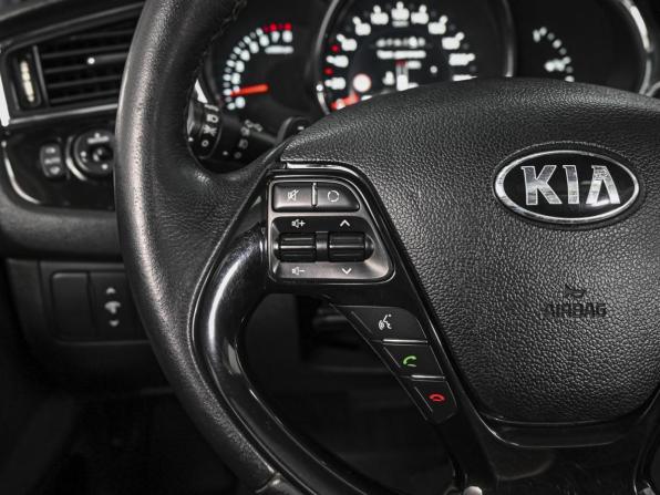 Kia Ceed II Рестайлинг с пробегом 2018 года, цена 1 330 000 рублей, 159210 км, универсал, Автокод Объявления