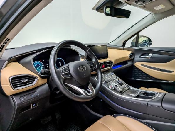 Hyundai Santa Fe IV Рестайлинг с пробегом 2021 года, цена 3 935 000 рублей, 37714 км, внедорожник, Автокод Объявления