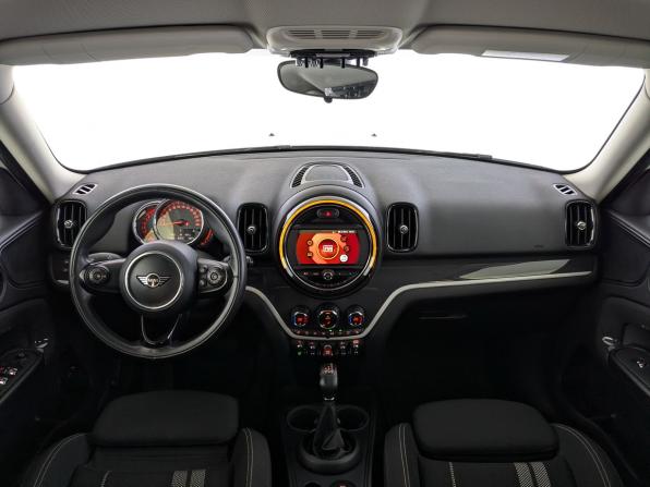 Mini Countryman II с пробегом 2018 года, цена 2 700 000 рублей, 87205 км, внедорожник, Автокод Объявления