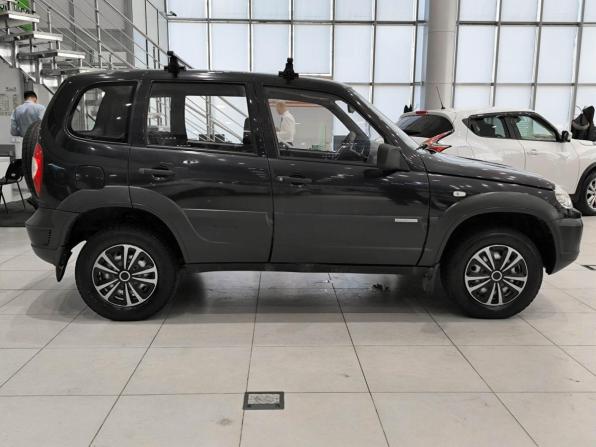 Chevrolet Niva I Рестайлинг с пробегом 2011 года, цена 362 000 рублей, 181436 км, внедорожник, Автокод Объявления