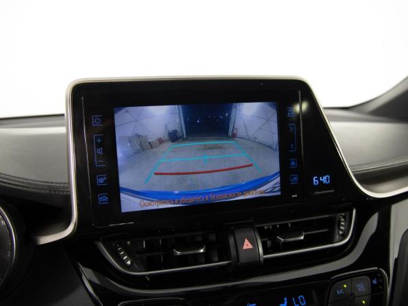 Toyota C-HR I с пробегом 2019 года, цена 2 395 000 рублей, 51056 км, внедорожник, Автокод Объявления