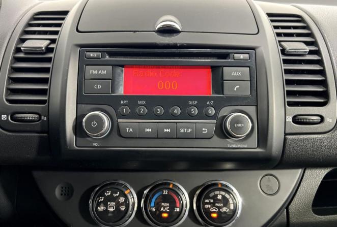 Nissan Note I Рестайлинг с пробегом 2013 года, цена 760 000 рублей, 184572 км, хэтчбек, Автокод Объявления