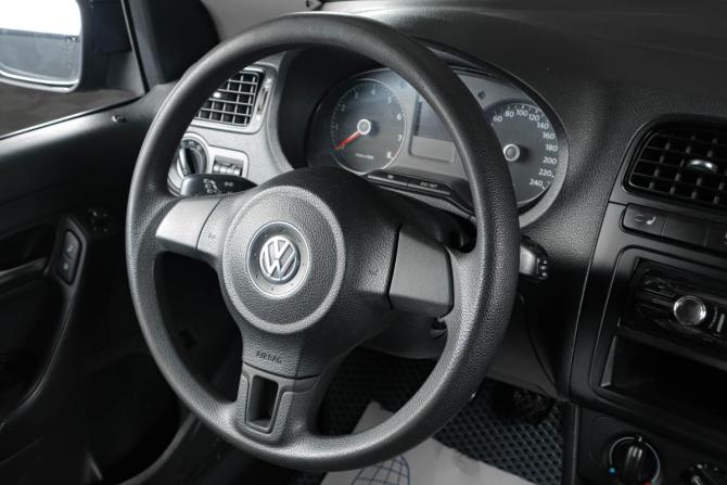 Volkswagen Polo V с пробегом 2011 года, цена 799 000 рублей, 182292 км, седан, Автокод Объявления