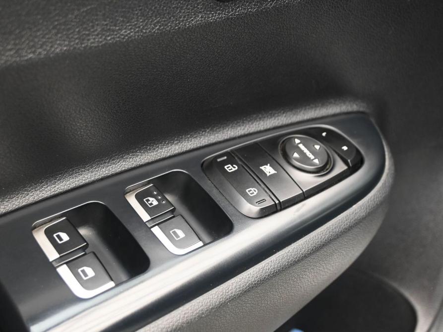 Kia Rio IV Ростов-на-Дону  - изображение 18