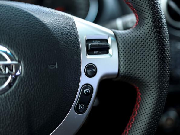 Nissan Qashqai I Рестайлинг с пробегом 2010 года, цена 949 000 рублей, 175263 км, внедорожник, Автокод Объявления