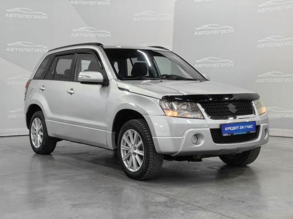 Suzuki Grand Vitara II Рестайлинг с пробегом 2011 года, цена 1 100 000 рублей, 188000 км, внедорожник, Автокод Объявления