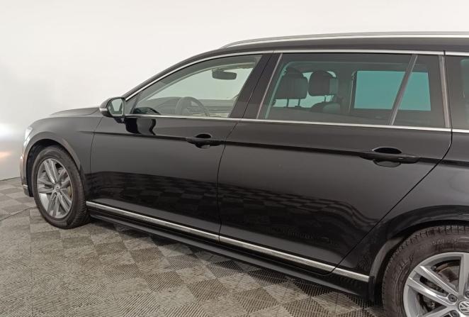 Volkswagen Passat B8 с пробегом 2019 года, цена 1 890 000 рублей, 320050 км, универсал, Автокод Объявления