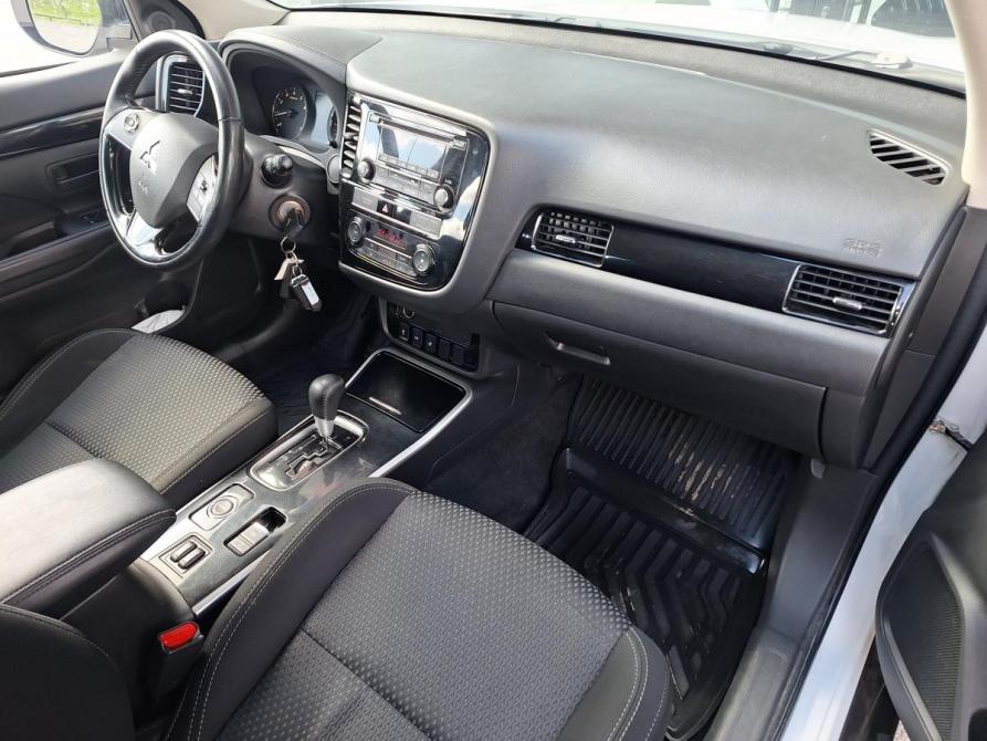 Mitsubishi Outlander III Рестайлинг 2 Азнакаево  - изображение 11