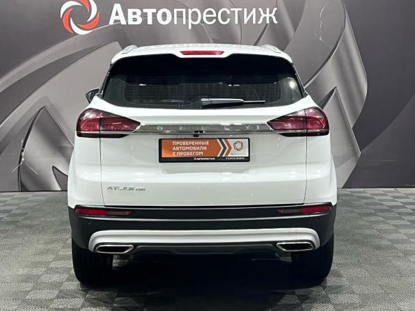 Geely Atlas Pro с пробегом 2024 года, цена 1 920 000 рублей, 40765 км, внедорожник, Автокод Объявления