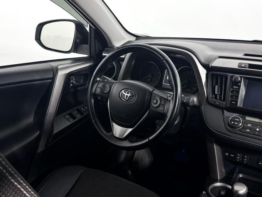 Toyota RAV4 IV (XA40) Рестайлинг Санкт-Петербург  - изображение 15