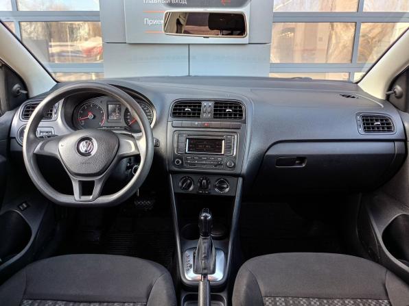 Volkswagen Polo V Рестайлинг с пробегом 2020 года, цена 915 000 рублей, 170718 км, седан, Автокод Объявления