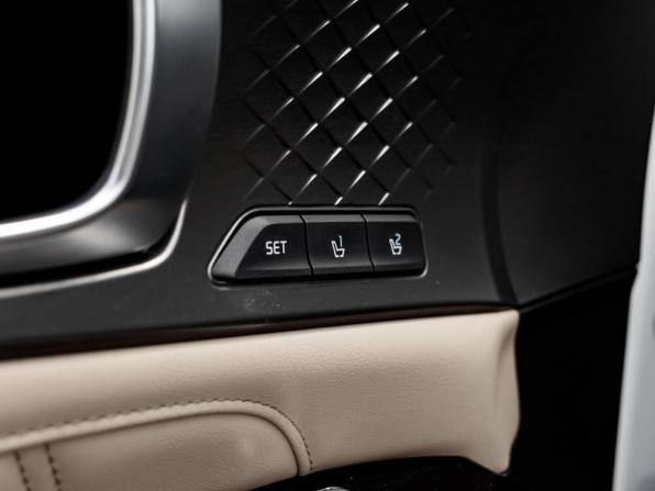 Kia Sorento IV с пробегом 2020 года, цена 3 950 000 рублей, 33323 км, внедорожник, Автокод Объявления