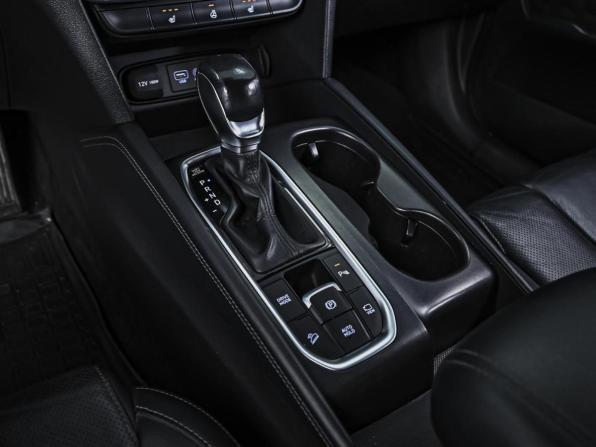 Hyundai Santa Fe IV с пробегом 2018 года, цена 2 388 000 рублей, 227344 км, внедорожник, Автокод Объявления