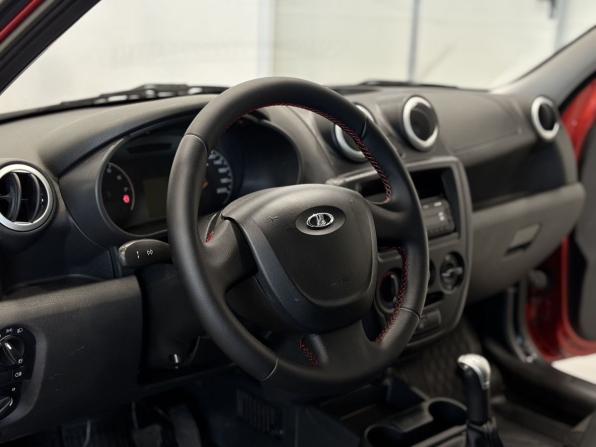 Lada (ВАЗ) Granta I Рестайлинг с пробегом 2018 года, цена 595 000 рублей, 58470 км, лифтбек, Автокод Объявления