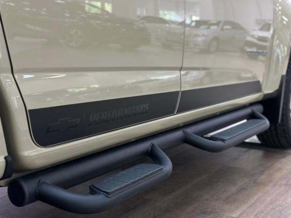 Chevrolet Colorado II с пробегом 2022 года, цена 4 490 000 рублей, 47000 км, пикап, Автокод Объявления