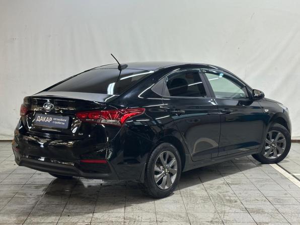 Hyundai Solaris II с пробегом 2017 года, цена 1 180 000 рублей, 116860 км, седан, Автокод Объявления