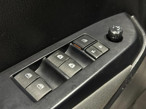 Toyota Highlander III (XU50) Рестайлинг с пробегом 2016 года, цена 2 990 000 рублей, 181743 км, внедорожник, Автокод Объявления