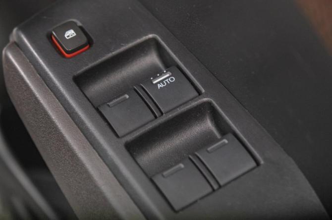 Honda Fit Shuttle I с пробегом 2012 года, цена 1 039 000 рублей, 182000 км, универсал, Автокод Объявления