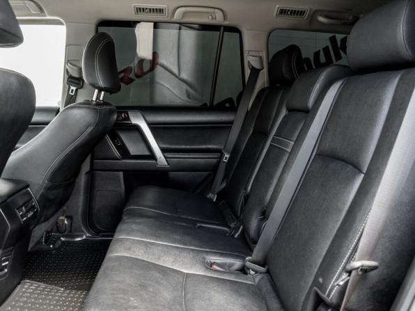 Toyota Land Cruiser Prado 150 Series Рестайлинг 2 с пробегом 2017 года, цена 4 350 000 рублей, 73232 км, внедорожник, Автокод Объявления