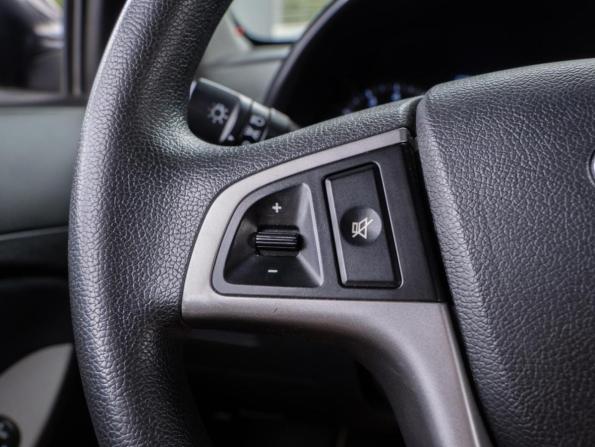 Hyundai Solaris I Рестайлинг с пробегом 2014 года, цена 875 000 рублей, 228268 км, седан, Автокод Объявления