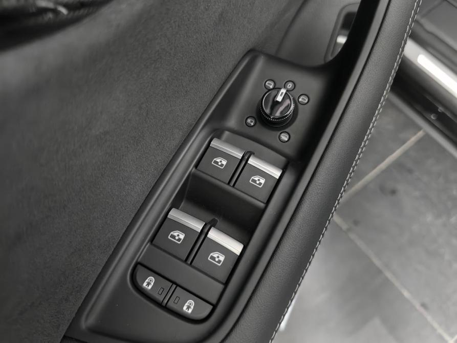 Audi Q8 I (4M) Рестайлинг Москва  - изображение 20