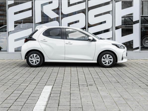 Toyota Yaris IV с пробегом 2020 года, цена 1 165 000 рублей, 139394 км, хэтчбек, Автокод Объявления
