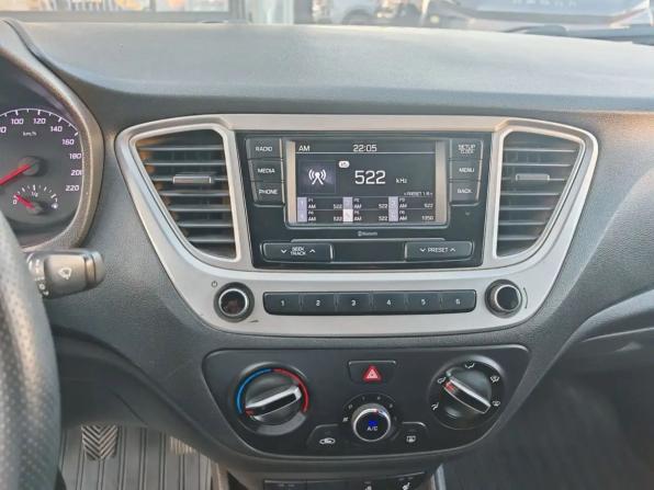 Hyundai Solaris II Рестайлинг с пробегом 2021 года, цена 1 370 000 рублей, 117488 км, седан, Автокод Объявления