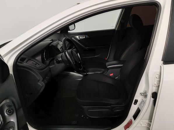 Kia Cerato II с пробегом 2012 года, цена 799 000 рублей, 201818 км, хэтчбек, Автокод Объявления