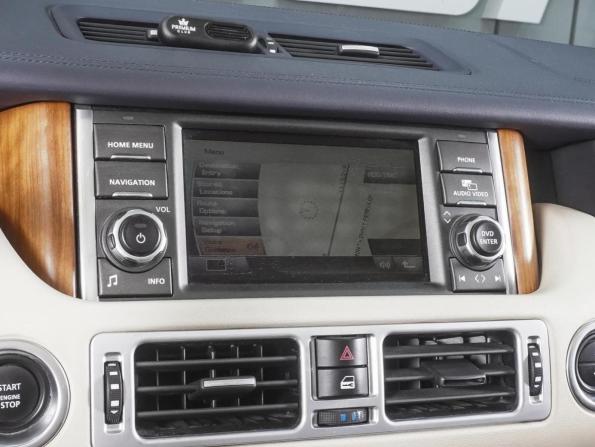 Land Rover Range Rover III Рестайлинг 2 с пробегом 2009 года, цена 1 777 000 рублей, 232156 км, внедорожник, Автокод Объявления