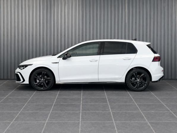 Volkswagen Golf VIII с пробегом 2022 года, цена 2 037 000 рублей, 34000 км, хэтчбек, Автокод Объявления