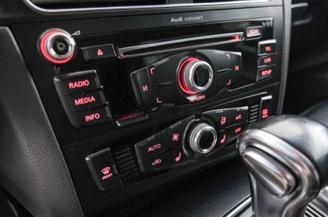 Audi Q5 I (8R) Рестайлинг с пробегом 2014 года, цена 2 249 000 рублей, 164000 км, внедорожник, Автокод Объявления