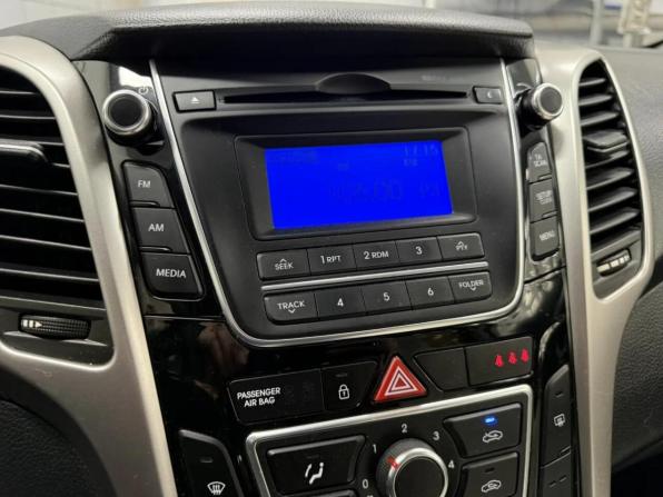 Hyundai i30 II Рестайлинг с пробегом 2015 года, цена 1 074 060 рублей, 221000 км, хэтчбек, Автокод Объявления