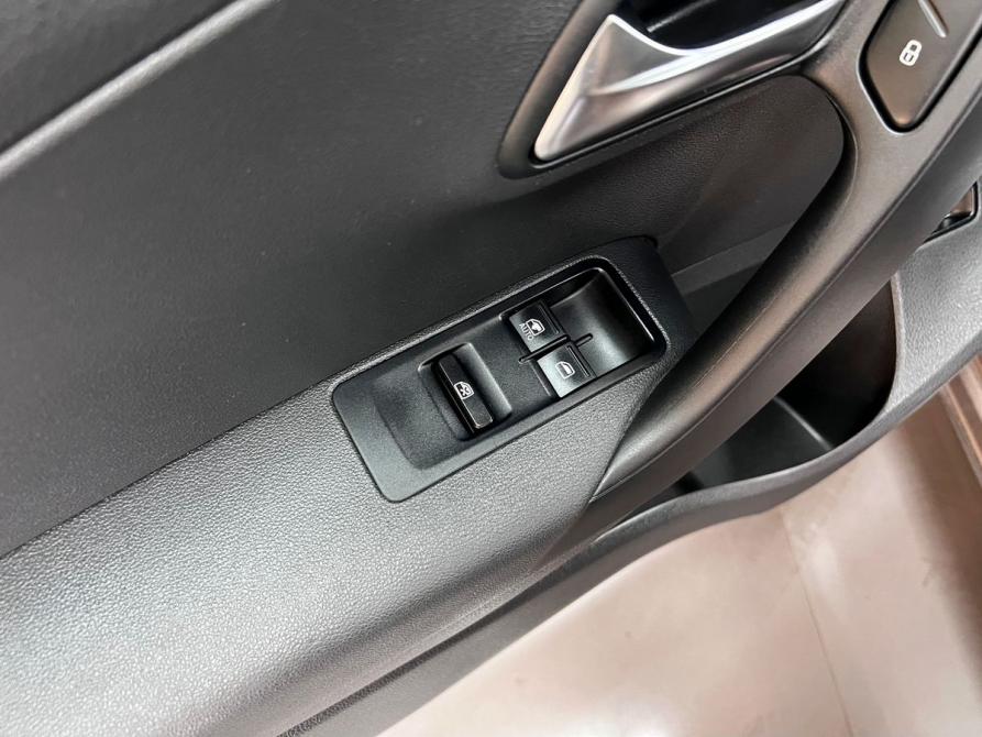 Volkswagen Polo V Рестайлинг Тверь  - изображение 13