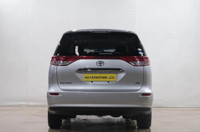Toyota Estima I с пробегом 2012 года, цена 599 000 рублей, 100000 км, минивэн, Автокод Объявления