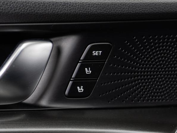 Kia K5 III с пробегом 2021 года, цена 2 849 000 рублей, 85078 км, седан, Автокод Объявления