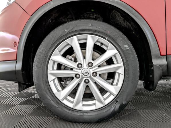Nissan Qashqai II с пробегом 2017 года, цена 1 835 000 рублей, 76200 км, внедорожник, Автокод Объявления