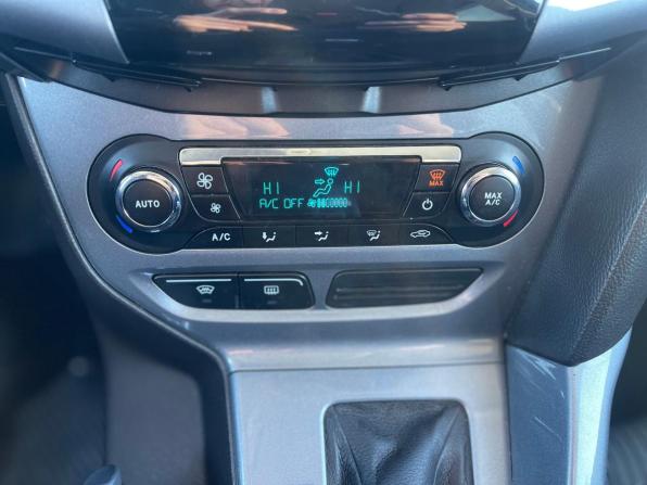 Ford Focus III с пробегом 2012 года, цена 760 000 рублей, 279108 км, универсал, Автокод Объявления