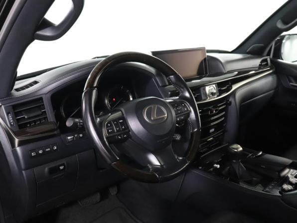 Lexus LX III Рестайлинг 2 с пробегом 2016 года, цена 6 700 000 рублей, 197946 км, внедорожник, Автокод Объявления