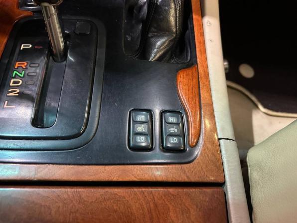 Lexus LX II с пробегом 1999 года, цена 1 479 000 рублей, 333400 км, внедорожник, Автокод Объявления