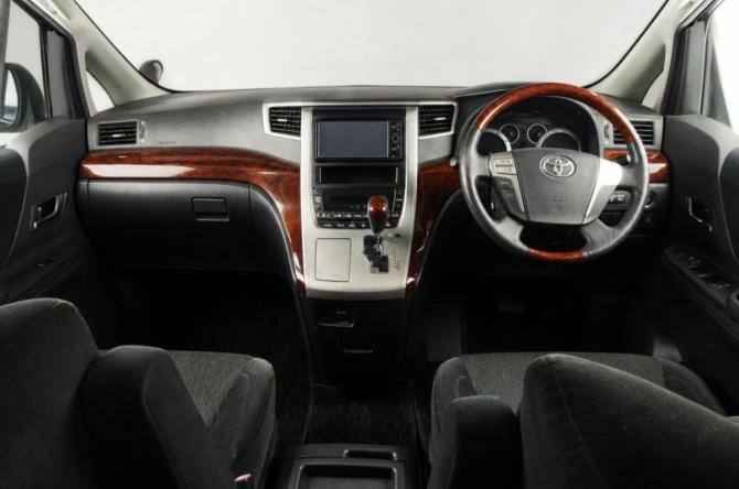 Toyota Alphard II с пробегом 2010 года, цена 2 200 000 рублей, 171000 км, минивэн, Автокод Объявления