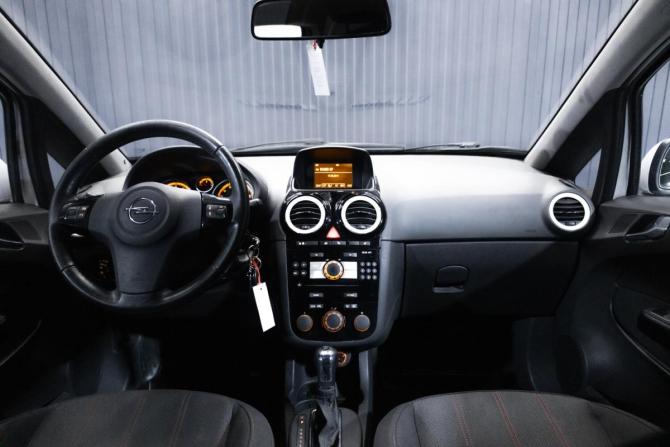 Opel Corsa D Рестайлинг II с пробегом 2011 года, цена 650 000 рублей, 145685 км, хэтчбек, Автокод Объявления