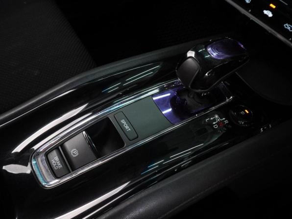Honda Vezel I с пробегом 2014 года, цена 1 378 000 рублей, 160767 км, внедорожник, Автокод Объявления