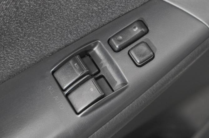 Toyota Corolla IX (E120 E130) с пробегом 2002 года, цена 629 000 рублей, 220000 км, хэтчбек, Автокод Объявления