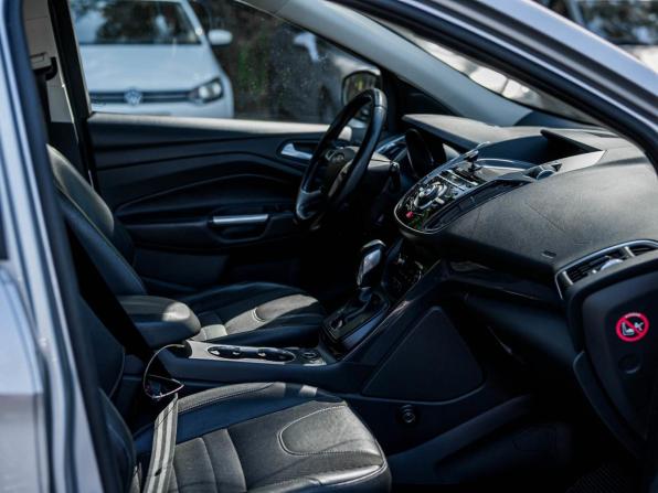 Ford Kuga II с пробегом 2015 года, цена 1 305 000 рублей, 133189 км, внедорожник, Автокод Объявления