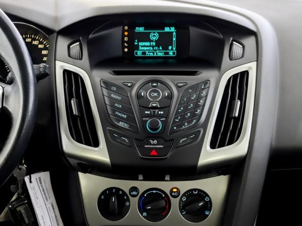 Ford Focus III с пробегом 2015 года, цена 875 000 рублей, 137938 км, универсал, Автокод Объявления