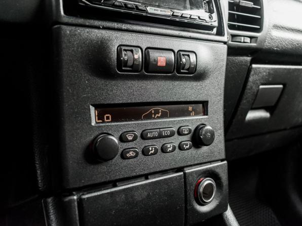 Opel Zafira A Рестайлинг с пробегом 2004 года, цена 420 000 рублей, 295144 км, минивэн, Автокод Объявления
