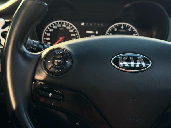 Kia Quoris I Ресталинг 2 с пробегом 2015 года, цена 1 950 000 рублей, 132599 км, седан, Автокод Объявления