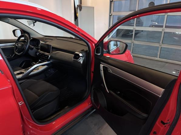 Geely Coolray I с пробегом 2023 года, цена 1 800 000 рублей, 69033 км, внедорожник, Автокод Объявления